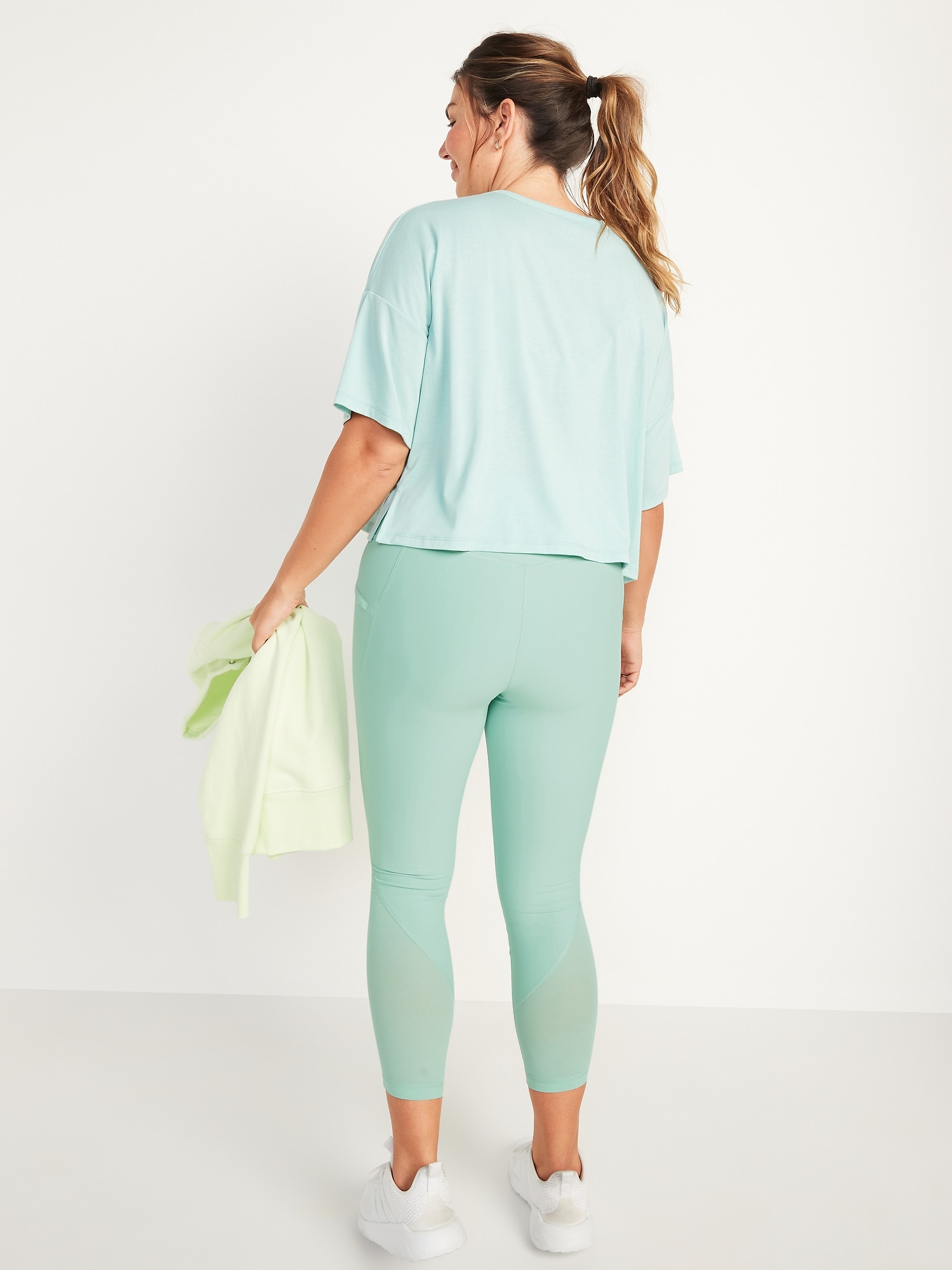 Old Navy High-Waisted PowerSoft Side-Pocket Crop Leggings for