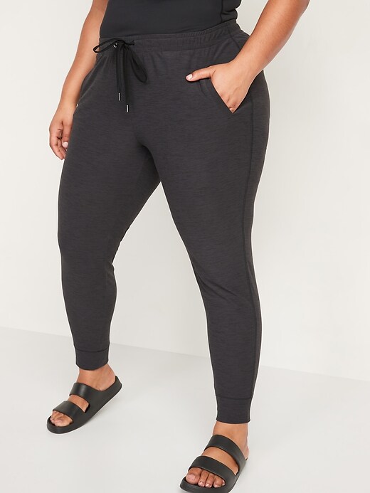 Image number 6 showing, Mid-Rise Breathe ON Jogger Pants for Women