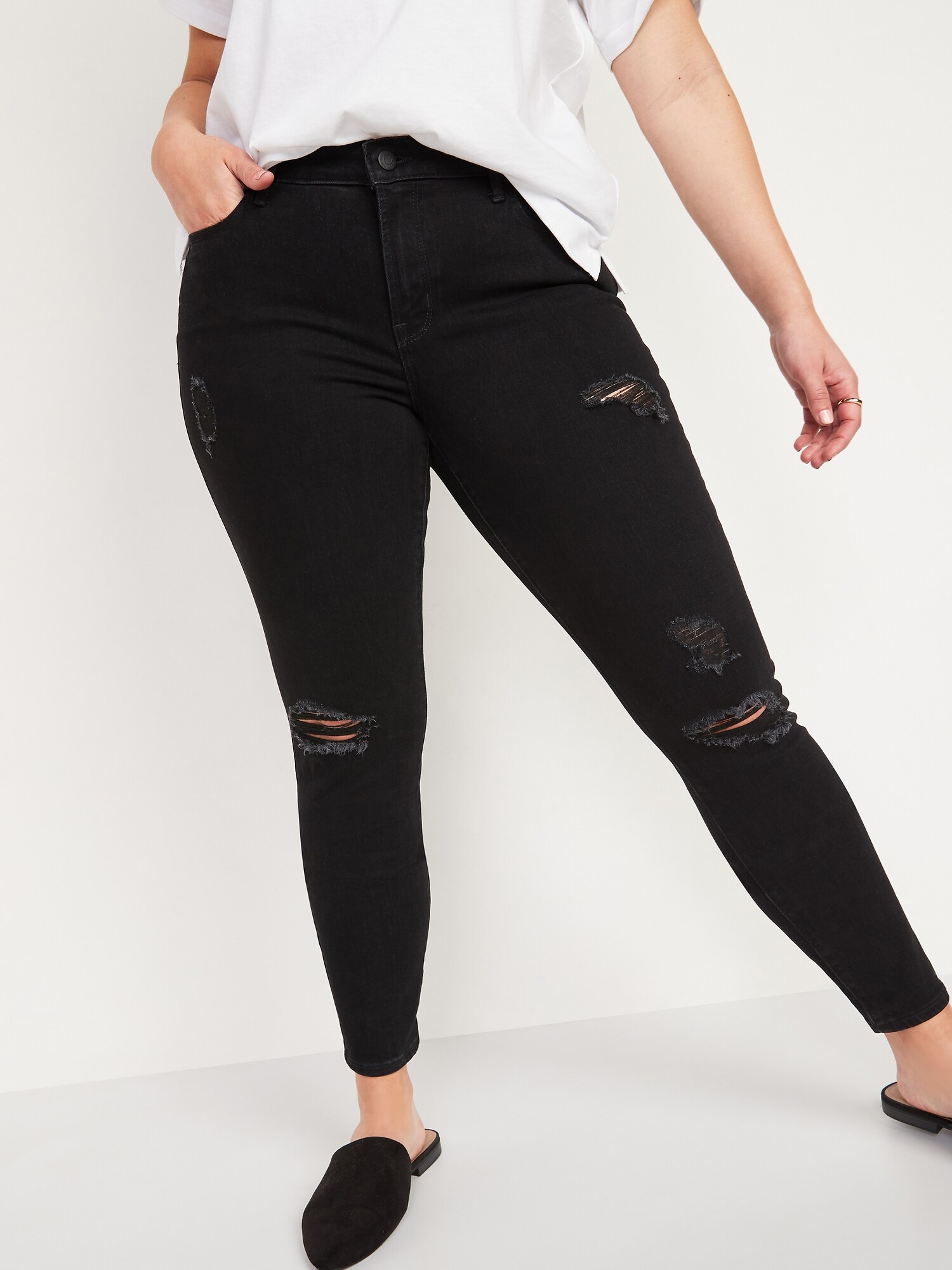 Mid-Rise Pop Icon Skinny Black Ripped Jeans for Women