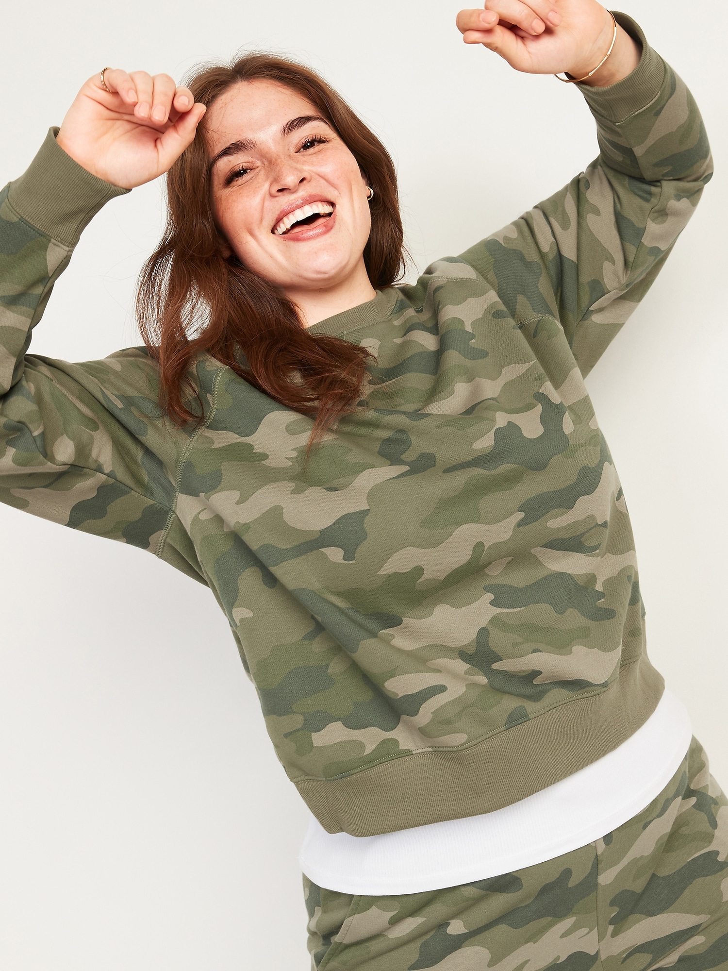 old navy pink camo sweatshirt