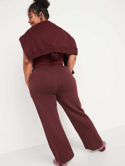 Image number 8 showing, Extra High-Waisted Logo-Graphic Sweatpants for Women