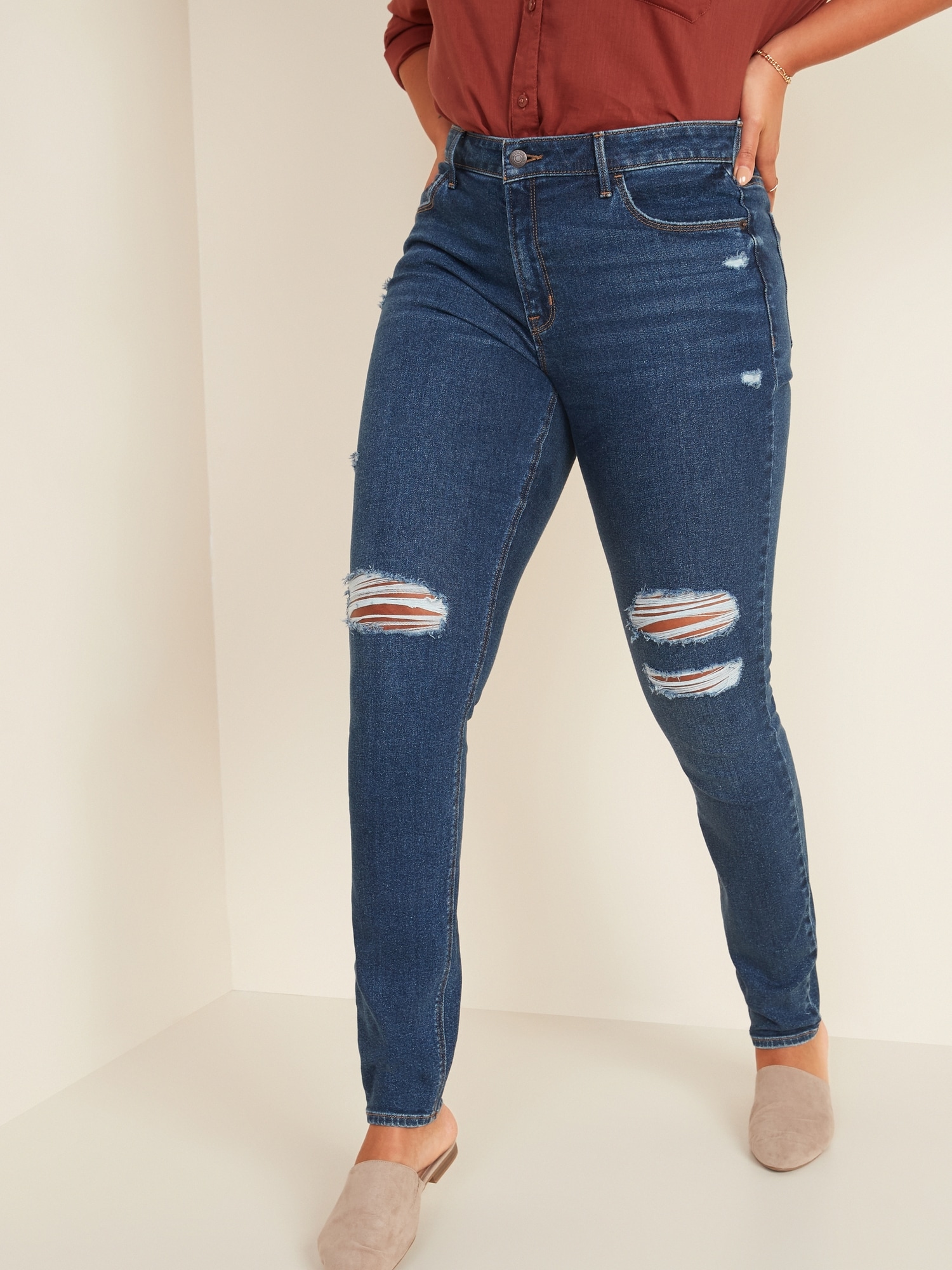 Mid-Rise Rockstar Super Skinny Ripped Jeans for Women