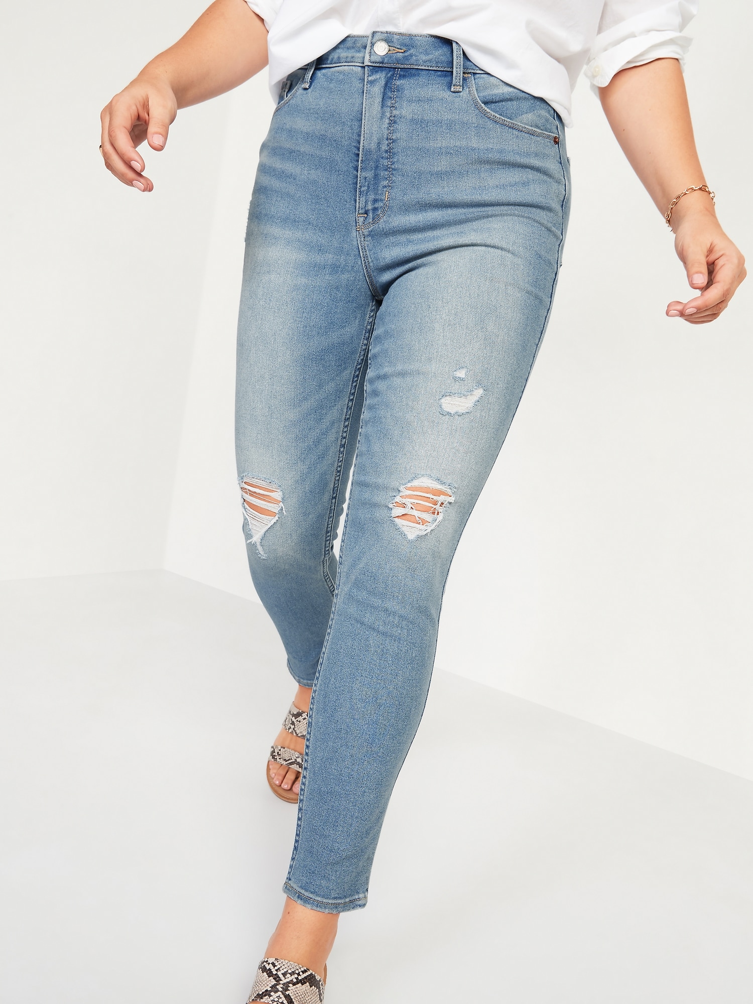 Extra High-Waisted Rockstar 360° Stretch Super Skinny Ripped Jeans for Women