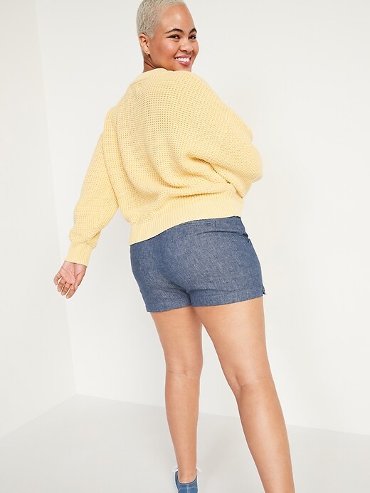 Image number 2 showing, High-Waisted Chambray Linen-Blend Everyday Shorts for Women -- 3.5-inch inseam