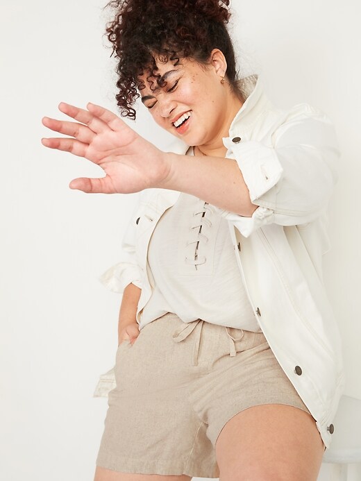 Image number 3 showing, High-Waisted Linen-Blend Shorts for Women -- 4-inch inseam