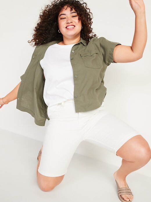 Image number 3 showing, High-Waisted Ripped White Bermuda Jean Shorts for Women -- 9-inch inseam