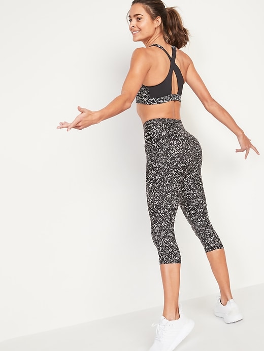 Image number 6 showing, High-Waisted PowerSoft Side-Pocket Crop Leggings -- 16.5-inch inseam