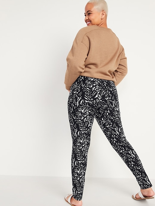 Image number 2 showing, High-Waisted Camo Pixie Skinny Pants for Women
