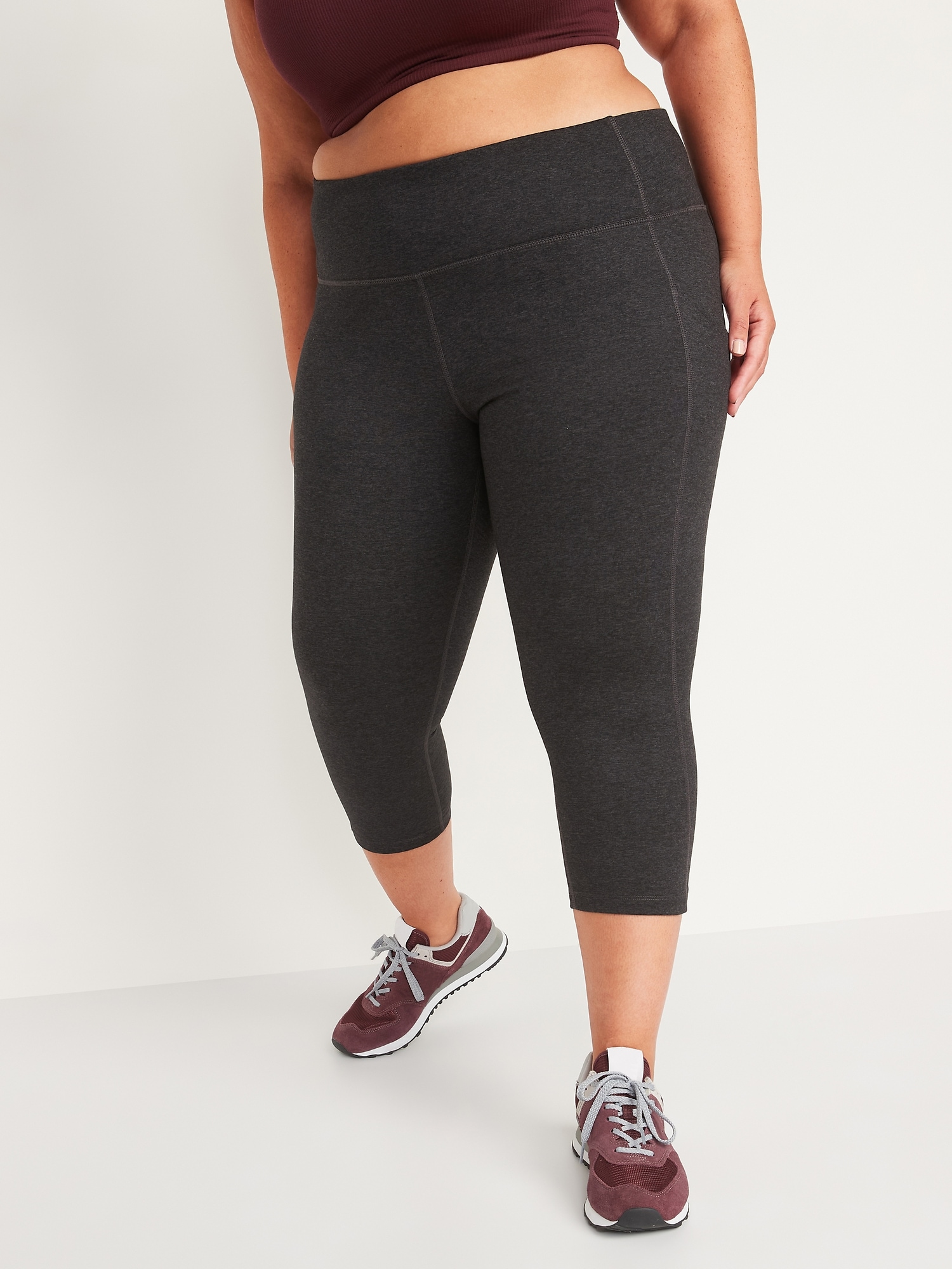 Crop Leggings With Side Pockets