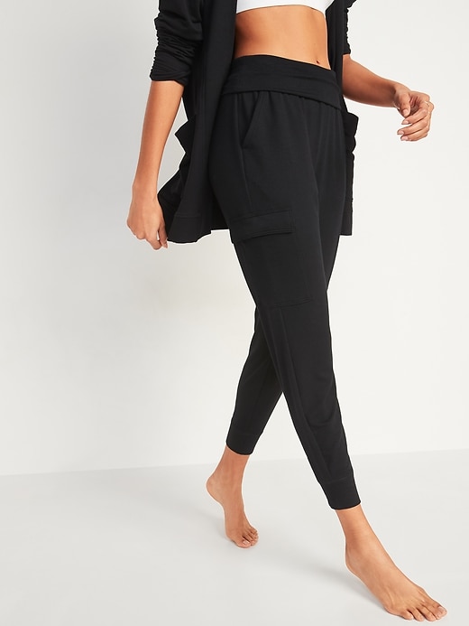 Image number 4 showing, Mid-Rise Live-In Cargo Jogger Sweatpants