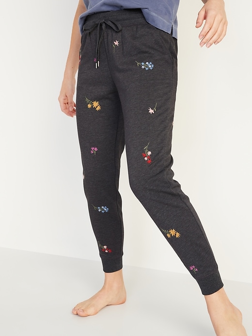 Mid-Rise Vintage Street Joggers for Women
