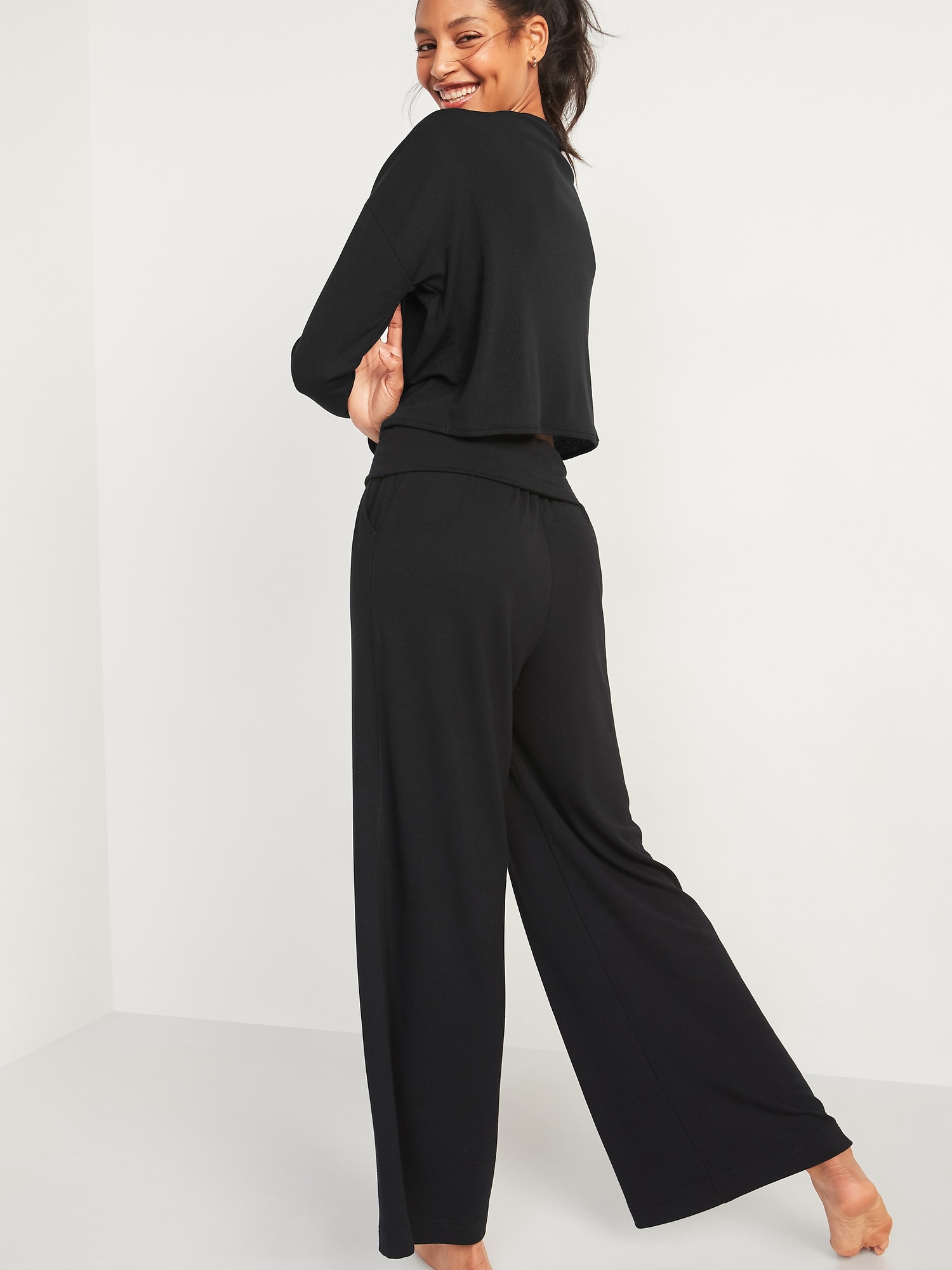 Mid-Rise Fold-Over Waist UltraLite Wide-Leg Yoga Pants for Women
