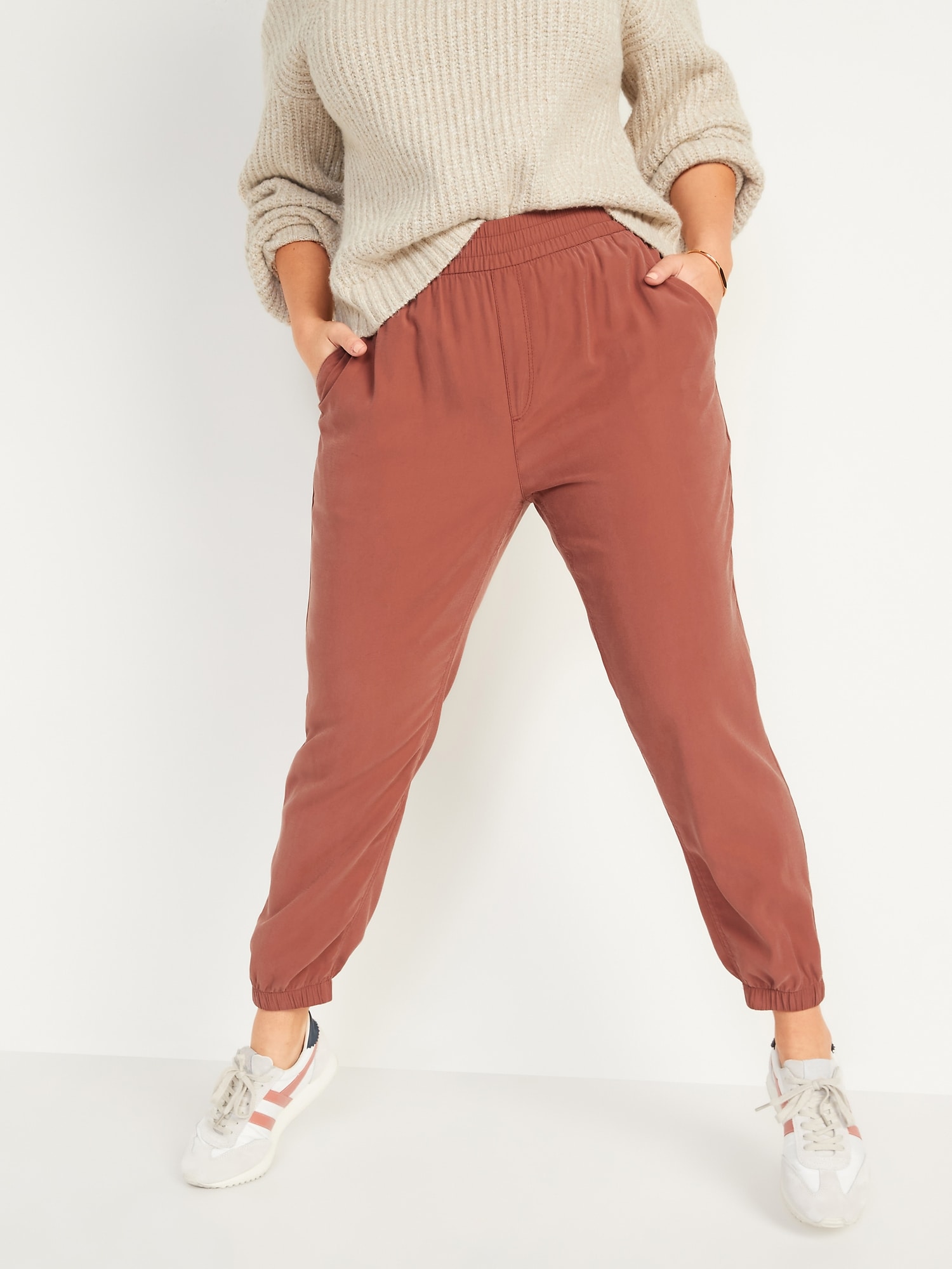 Old Navy Women's Burgundy High-Waisted Twill Jogger Pants Size XXL 3X or 4X  Plus