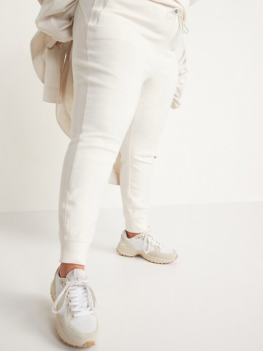 Image number 7 showing, High-Waisted Dynamic Fleece Jogger Sweatpants for Women