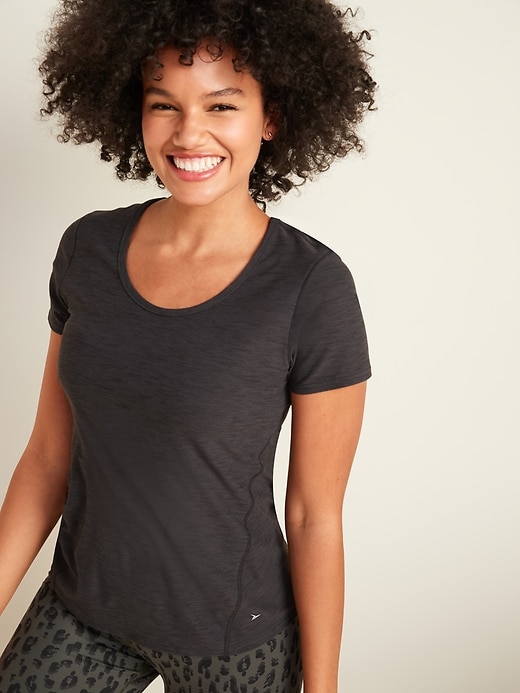 Old Navy Breathe ON Keyhole-Back Performance Tee for Women. 1