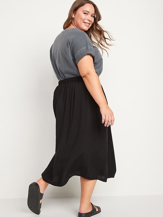 Image number 8 showing, High-Waisted Midi Swing Skirt