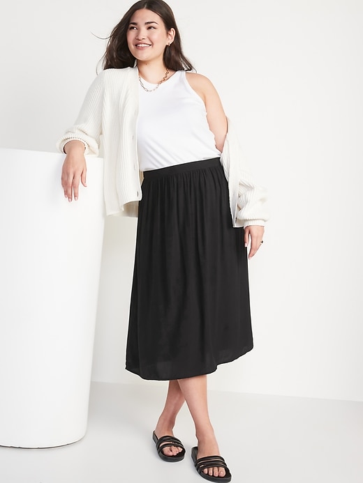 Image number 3 showing, High-Waisted Midi Swing Skirt