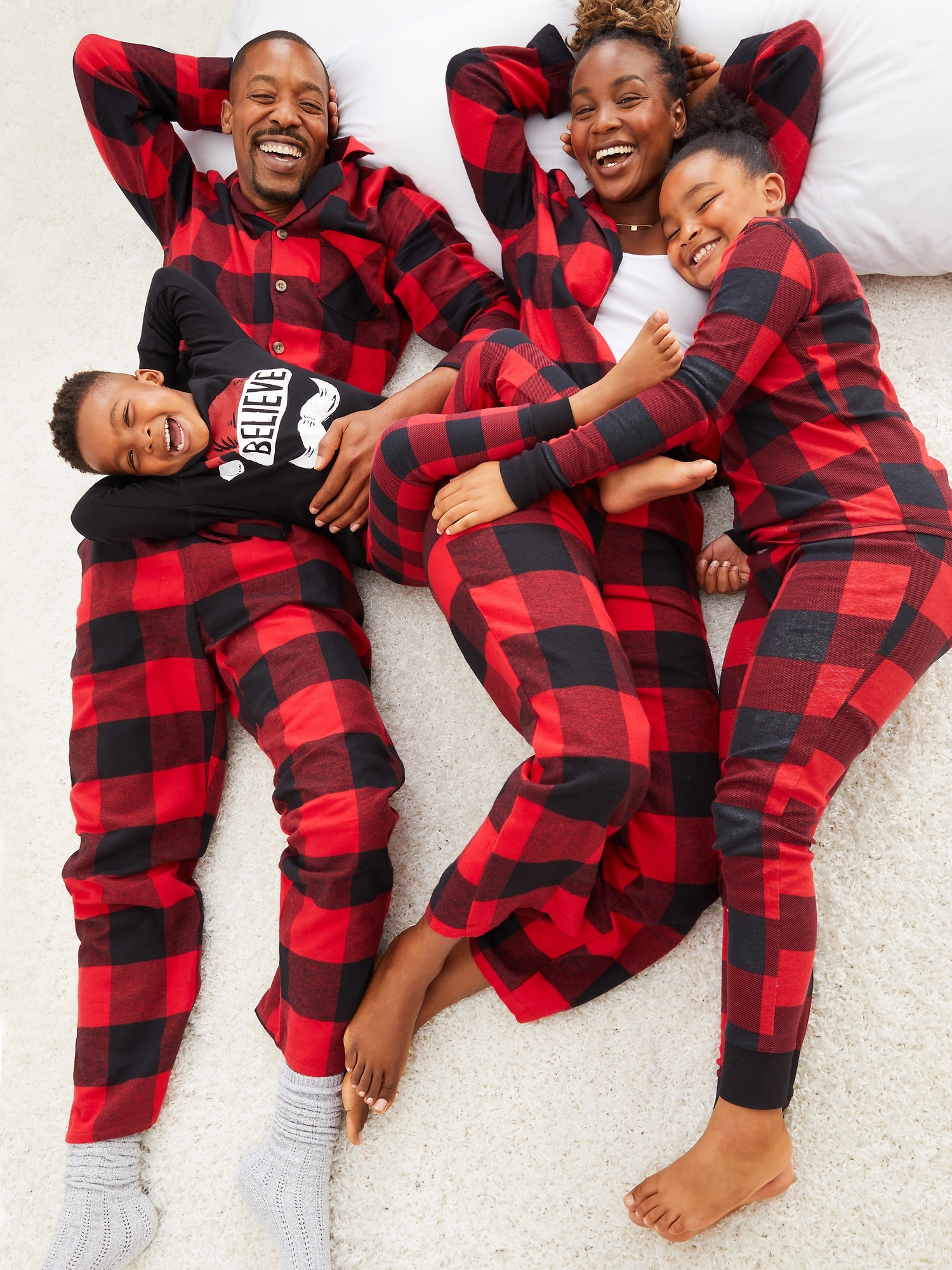 Gender-Neutral Holiday Matching Graphic Snug-Fit Pajama Set For Kids