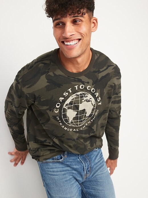 Image number 1 showing, Vintage Camo Graphic Long-Sleeve T-Shirt
