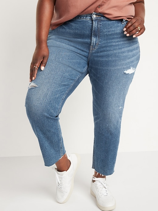 Image number 7 showing, Mid-Rise Boyfriend Straight Ripped Cut-Off Jeans
