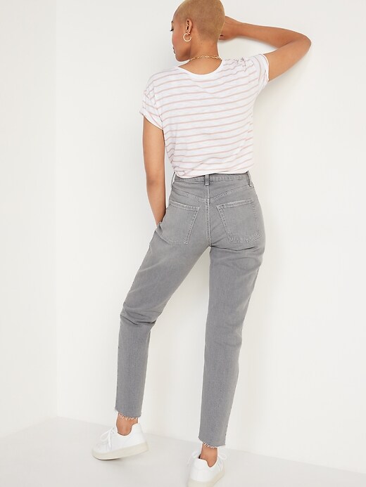 Image number 6 showing, Curvy Extra High-Waisted Button-Fly Sky-Hi Straight Cut-Off Jeans for Women