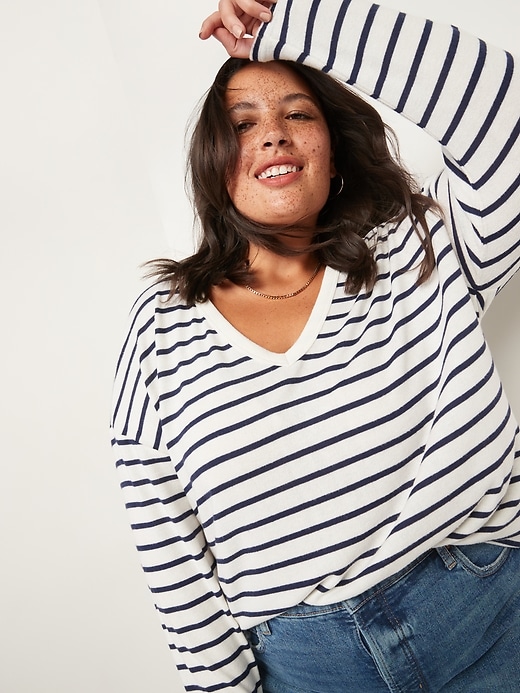 Old Navy Oversized Cozy-Knit Long-Sleeve Striped T-Shirt for Women. 1
