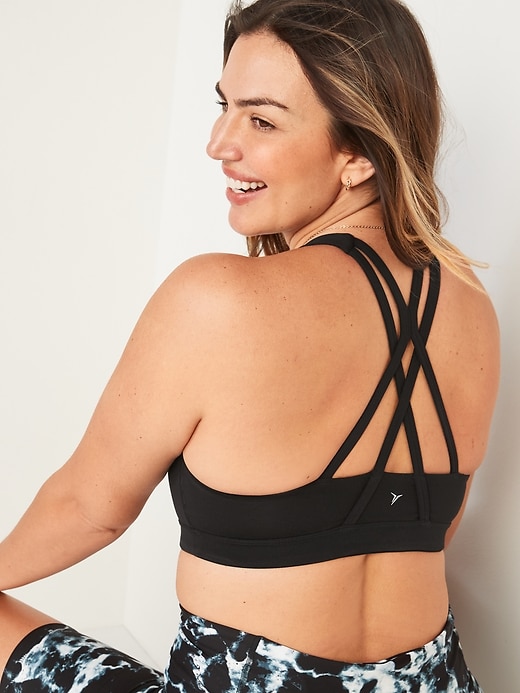 Image number 2 showing, Medium Support Strappy Sports Bra 2-Pack