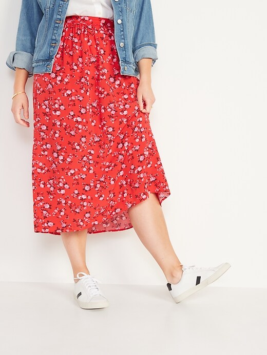 Old Navy High-Waisted Floral-Print Midi Swing Skirt for Women. 1