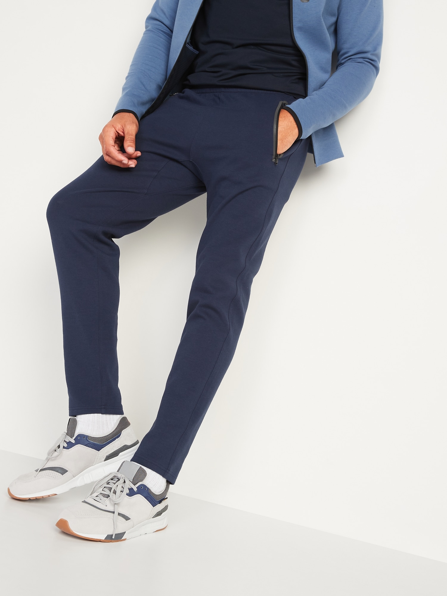 Old Navy Dynamic Fleece Tapered-Fit Sweatpants for Men blue. 1