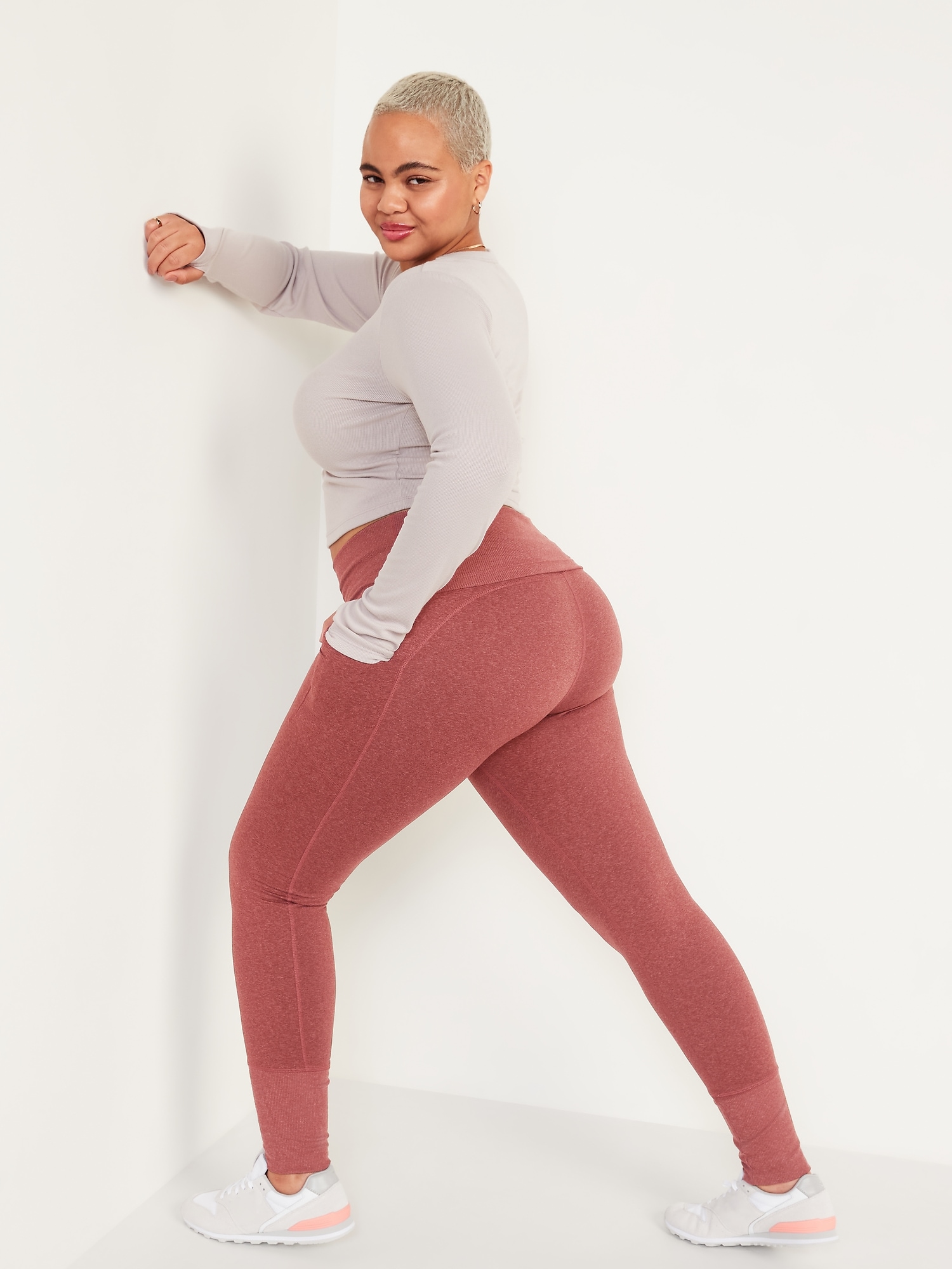 Old Navy High-Waisted CozeCore Fleece Jogger Leggings Plus Size 4X NWT  Orange - $32 - From Tinnie