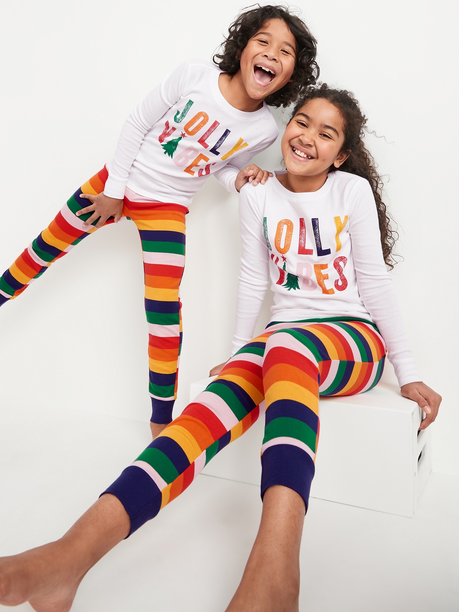 Matching Holiday Graphic Gender-Neutral Snug-Fit Pajama Set For Kids