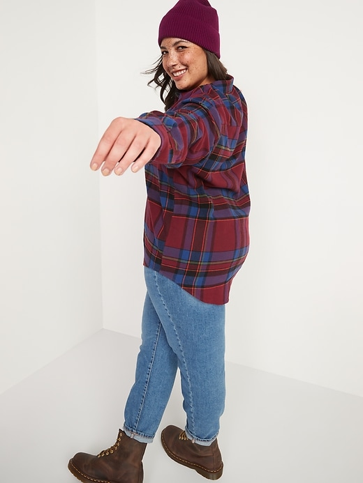 Image number 8 showing, Oversized Plaid Flannel Boyfriend Tunic Shirt