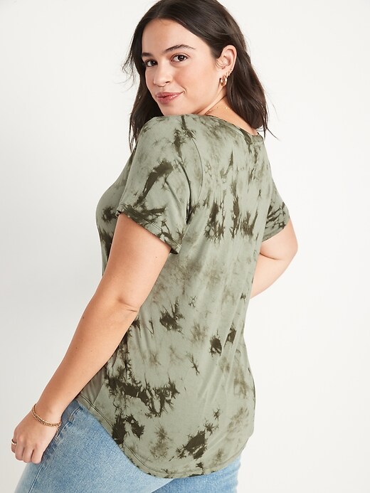 Luxe Tie-Dye V-Neck T-Shirt | Old Navy