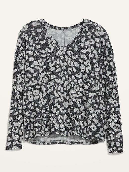 Image number 4 showing, Long-Sleeve Oversized Leopard-Print Tee for Women