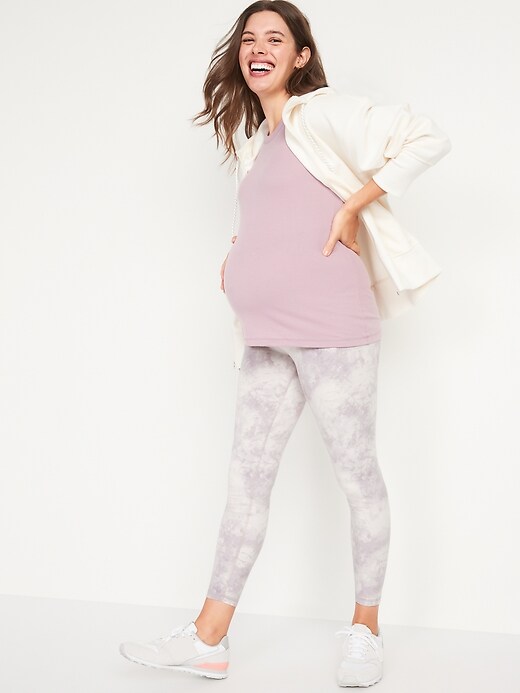 Image number 6 showing, Maternity Rollover-Waist PowerChill 7/8-Length Leggings