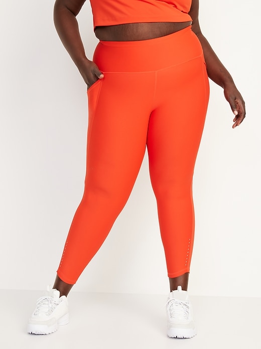 Image number 7 showing, High-Waisted PowerSoft Side-Pocket 7/8-Length Run Leggings for Women