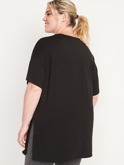 Image number 8 showing, Oversized UltraLite All-Day Tunic