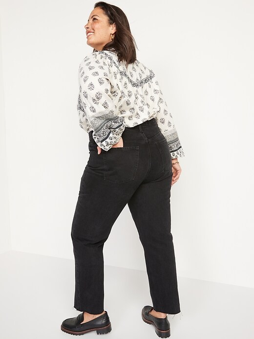Image number 8 showing, Extra High Waisted Button-Fly Sky-Hi Straight Cut-Off Jeans for Women