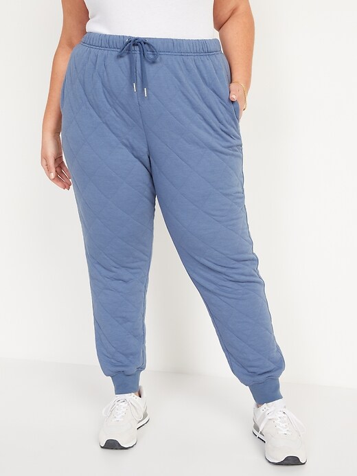 Extra High-Waisted Quilted Jogger Sweatpants