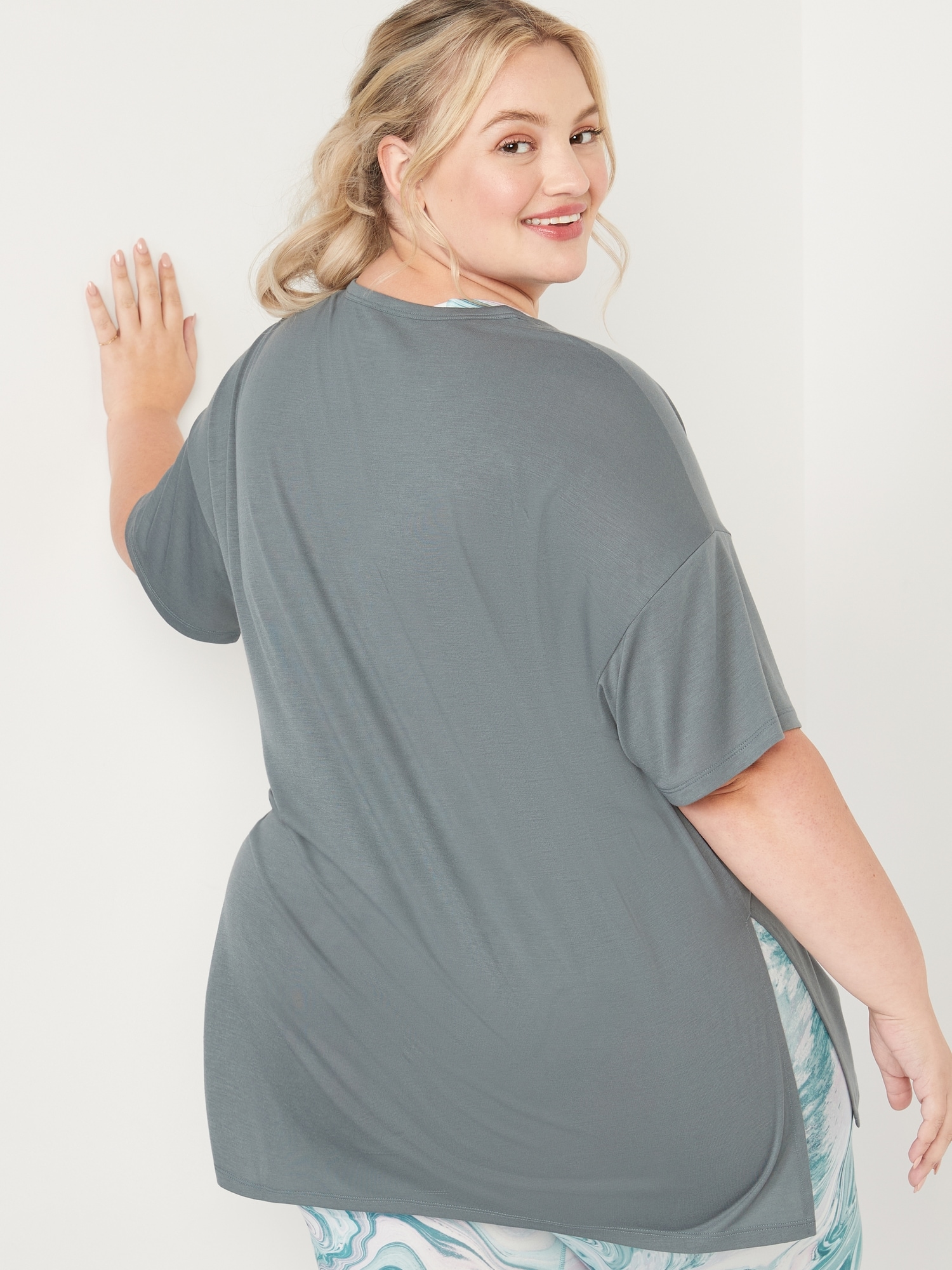 Oversized UltraLite All-Day Tunic for Women | Old Navy
