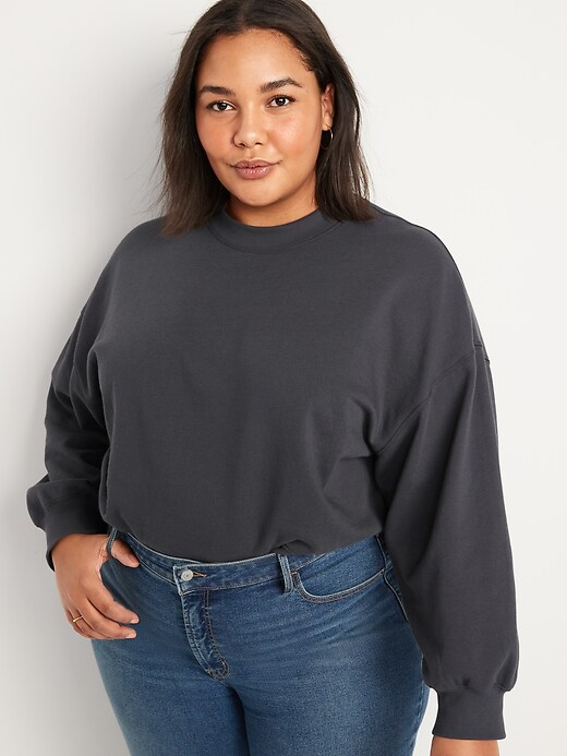 Image number 7 showing, Oversized Long-Sleeve Sweatshirt