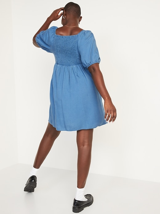 Image number 2 showing, Puff-Sleeve Chambray Mini Babydoll Swing Dress