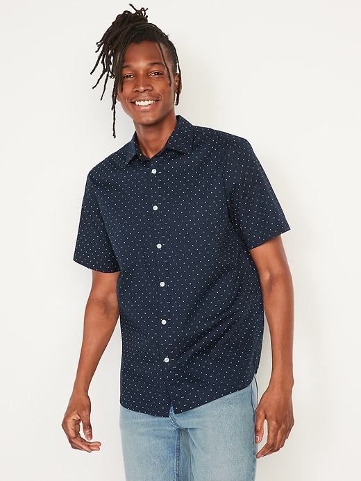 Old Navy Everyday Built-In Flex Printed Short-Sleeve Shirt for Men. 1 Old Navy Everyday Built-In Flex Printed Short-Sleeve Shirt for Men. 1