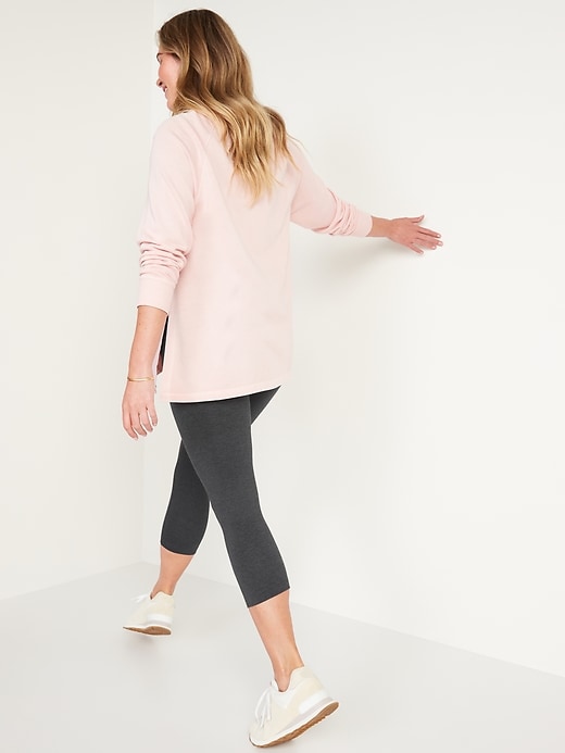 Image number 2 showing, Maternity Full Panel Cropped Leggings