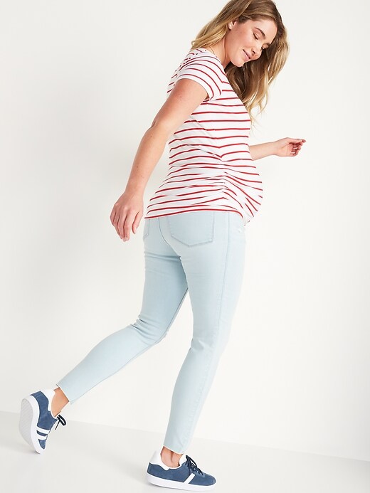 Image number 2 showing, Maternity Rollover-Panel Skinny 360° Stretch Cut-Off Jeans