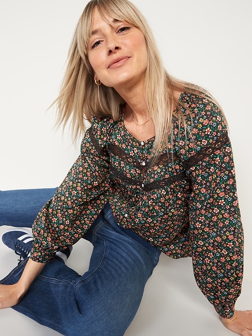 Image number 3 showing, Long-Sleeve Lace-Trimmed Floral-Print Blouse