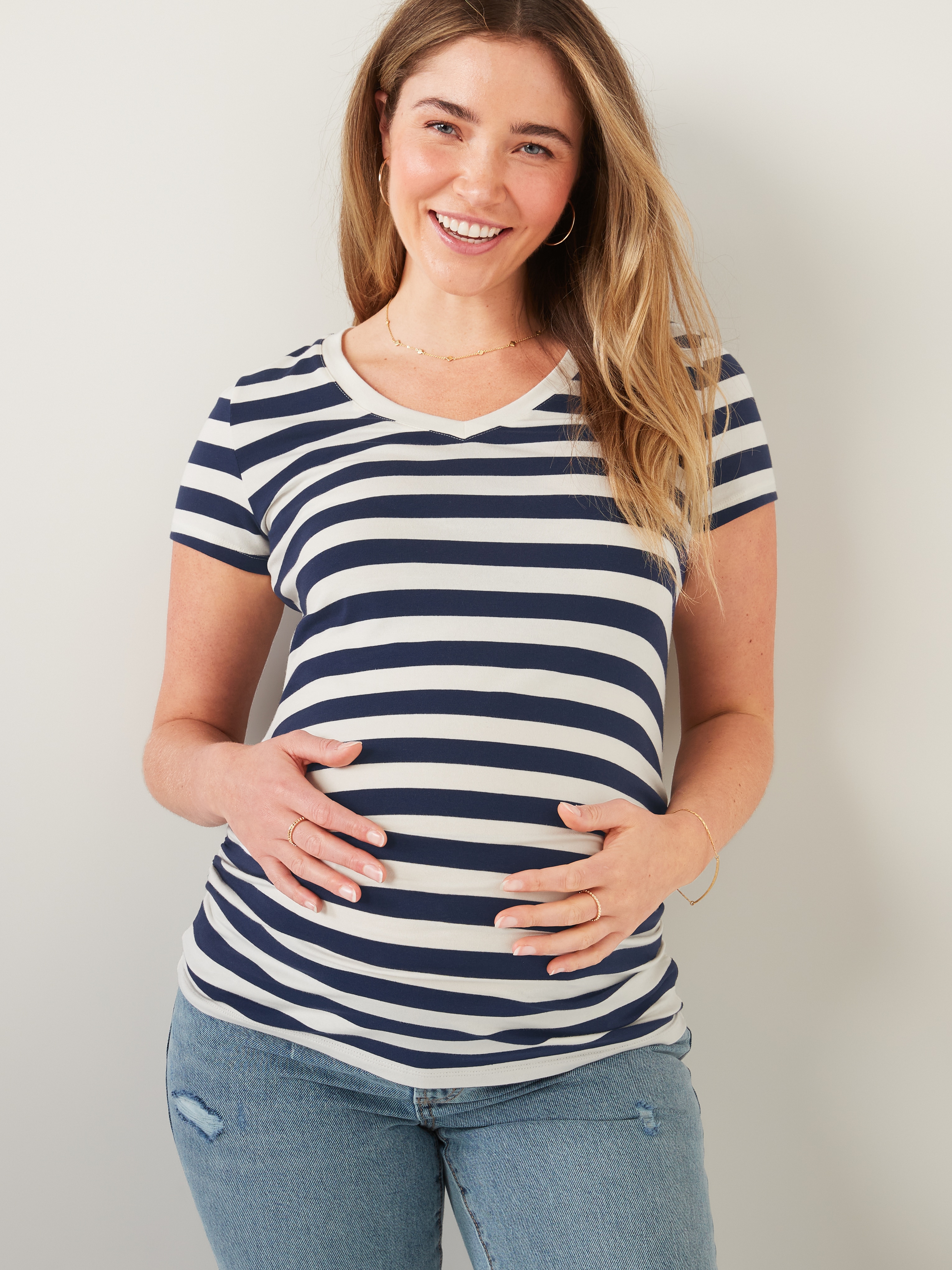 maternity sweatshirt old navy