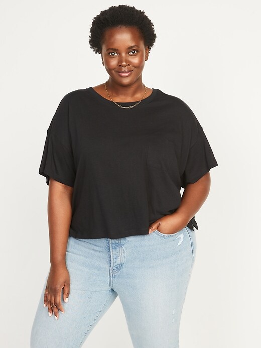 Image number 7 showing, Oversized Cropped Pocket T-Shirt for Women