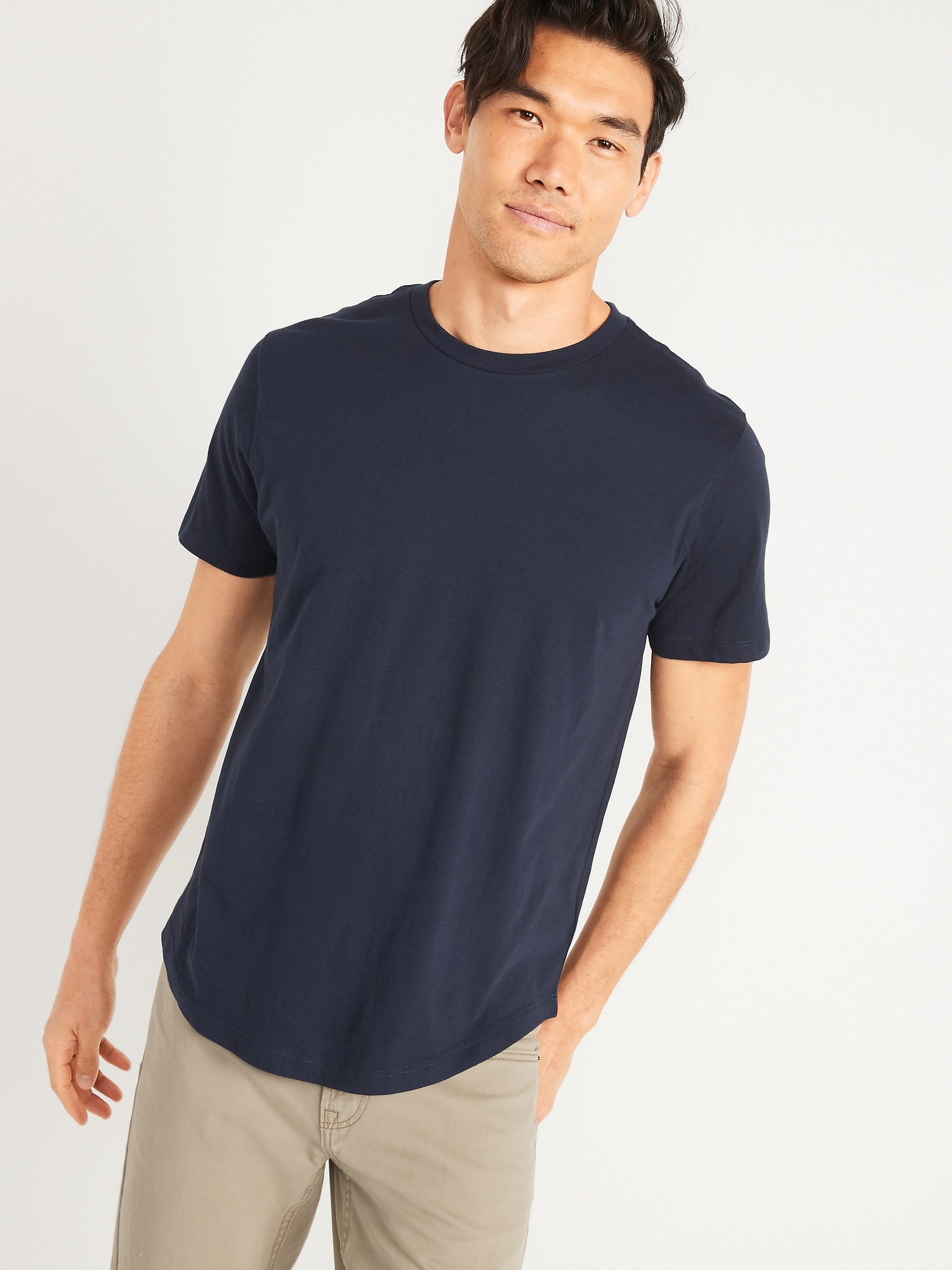 Old Navy Soft-Washed Curved-Hem T-Shirt blue. 1
