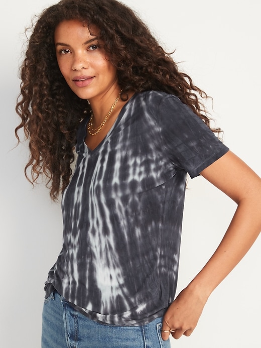 Image number 1 showing, Luxe V-Neck T-Shirt for Women 